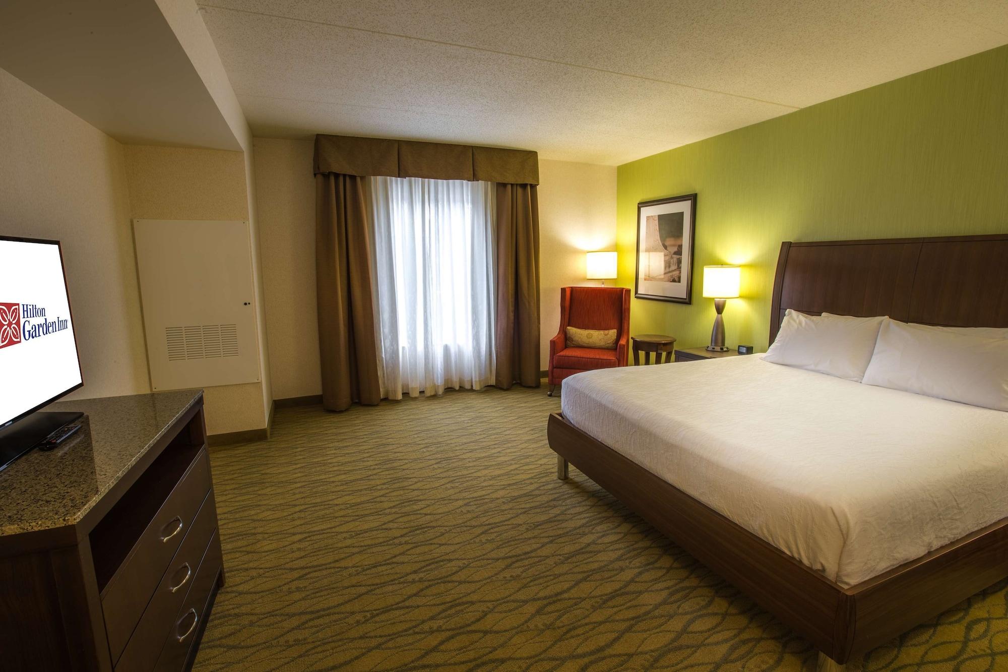 Hilton Garden Inn סטייט קולג' מראה חיצוני תמונה