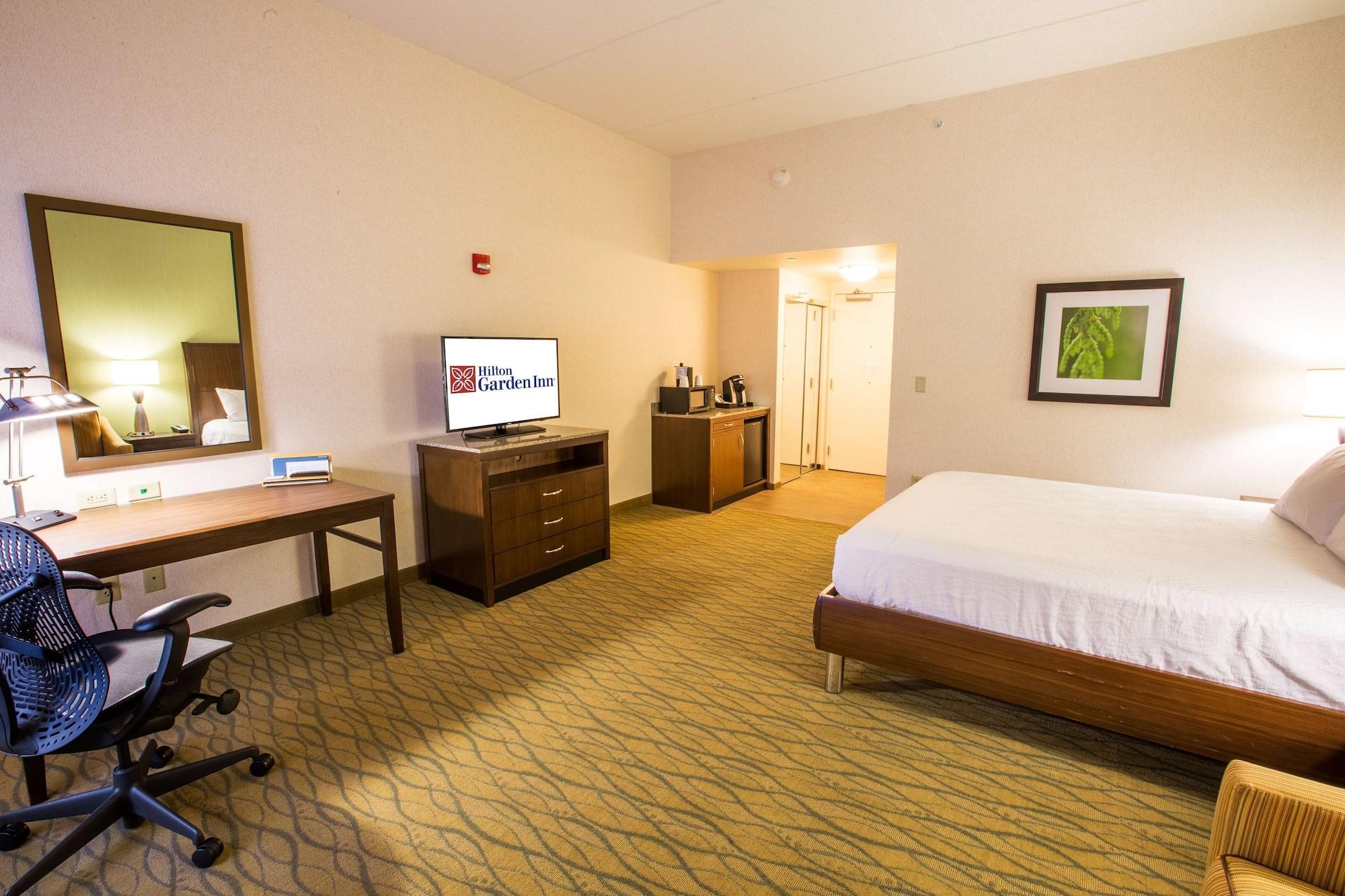 Hilton Garden Inn סטייט קולג' מראה חיצוני תמונה