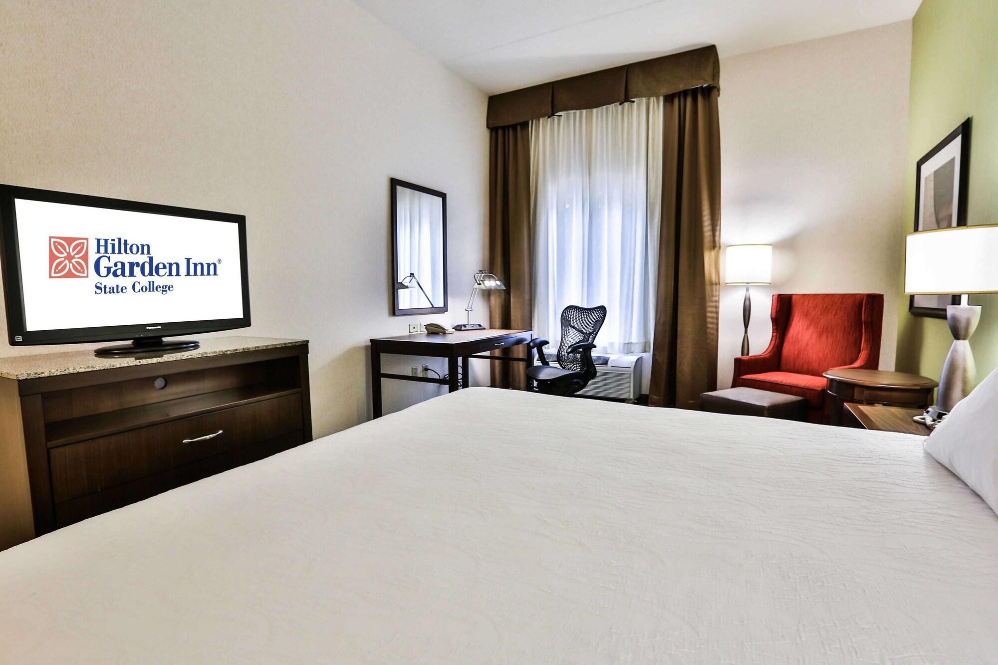 Hilton Garden Inn סטייט קולג' מראה חיצוני תמונה