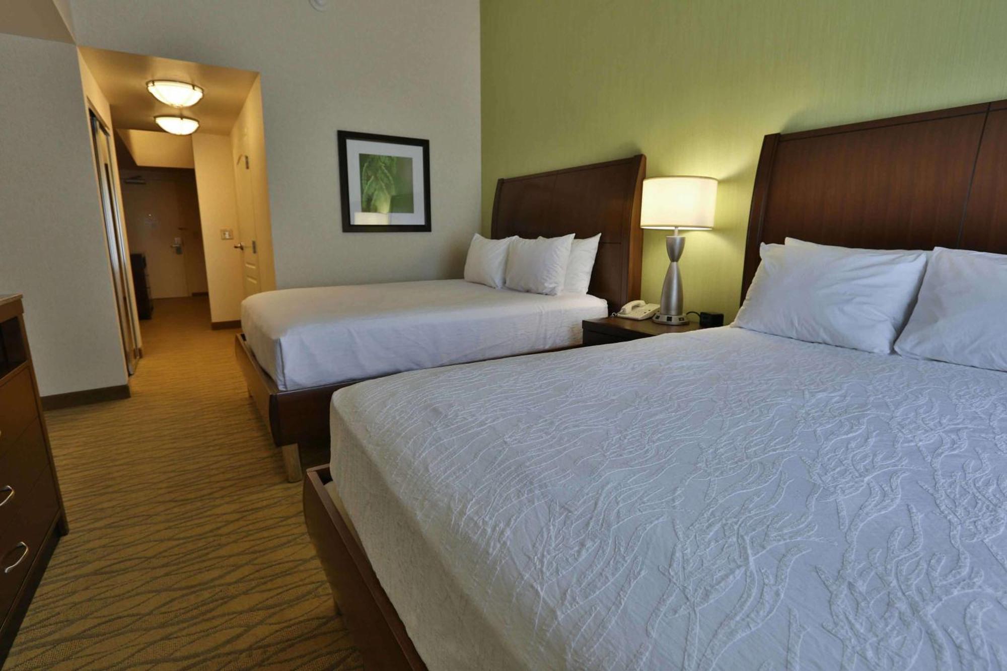 Hilton Garden Inn סטייט קולג' מראה חיצוני תמונה