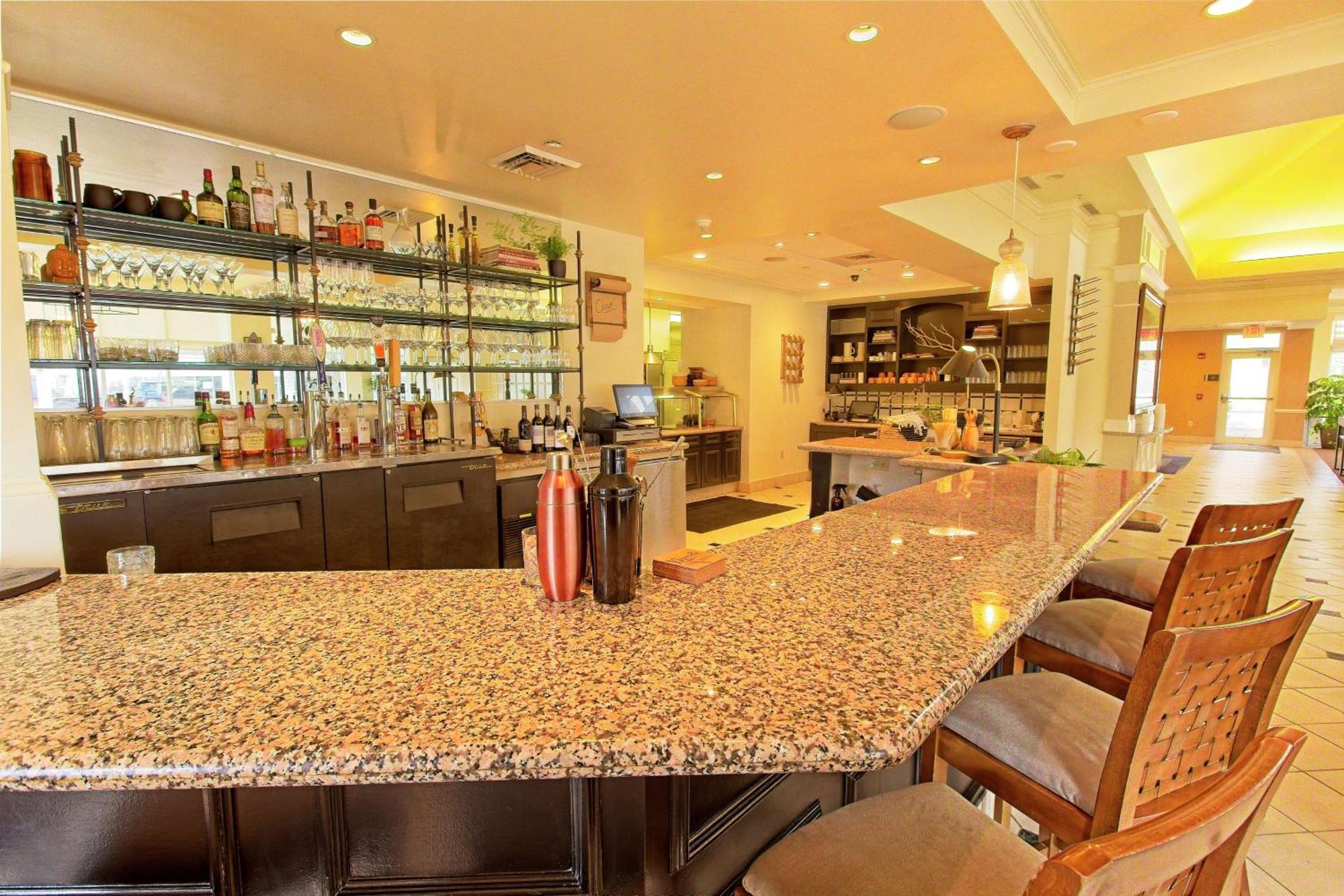 Hilton Garden Inn סטייט קולג' מראה חיצוני תמונה