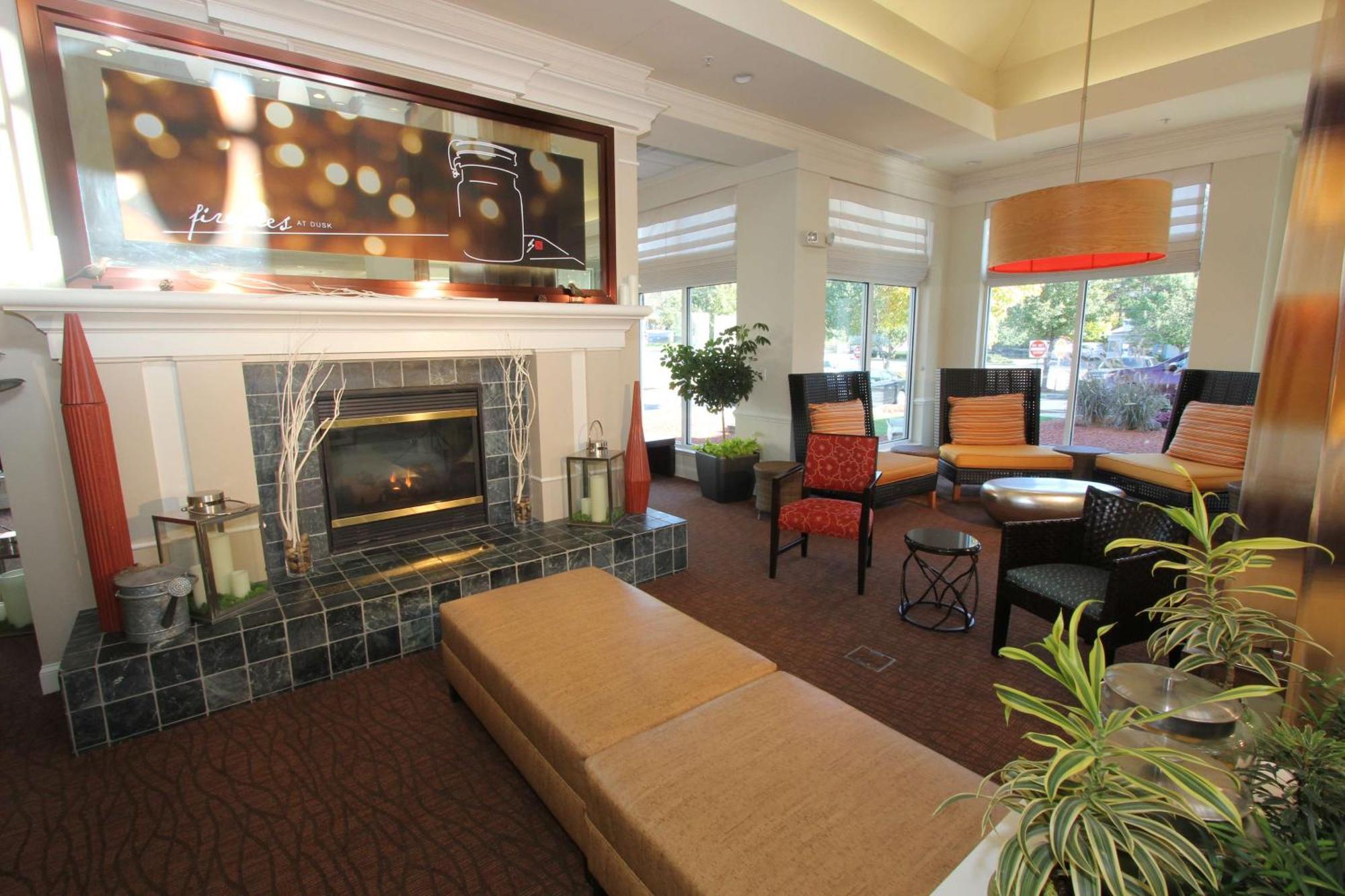 Hilton Garden Inn סטייט קולג' מראה חיצוני תמונה