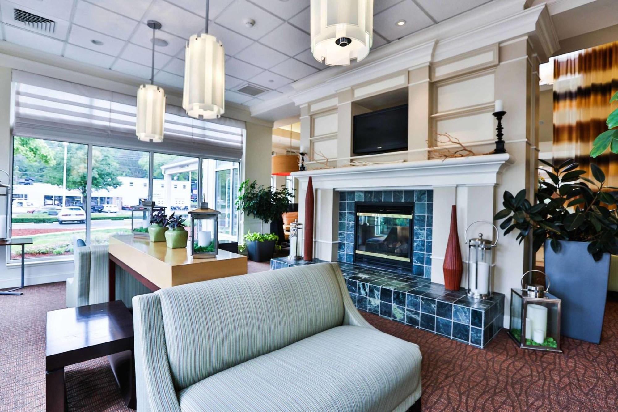 Hilton Garden Inn סטייט קולג' מראה חיצוני תמונה